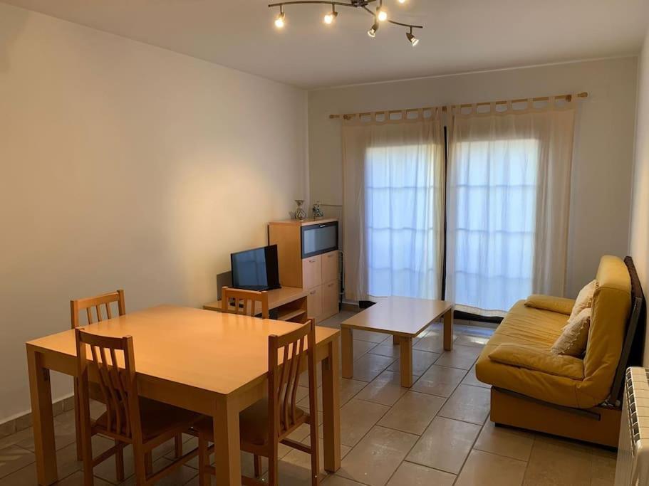 Apartamento Camarena De La Sierra Bagian luar foto