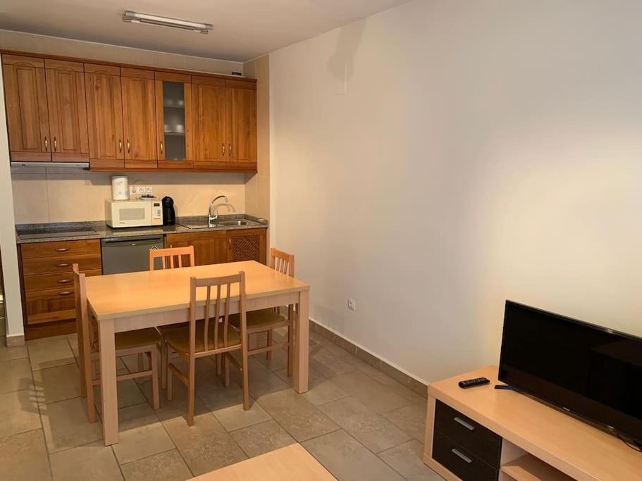Apartamento Camarena De La Sierra Bagian luar foto